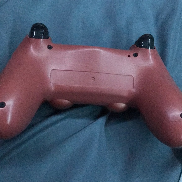 PS4 wireless DualShock controller no usb required - Picture 2 of 3